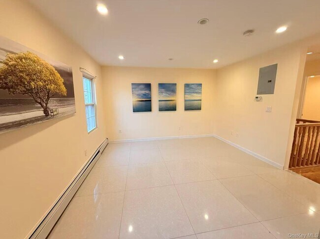 Foto del edificio - 45-28 Parsons Blvd