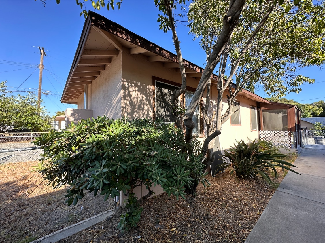 231 E Nicolet St Unit 241, Banning, CA 92220 Condo for Rent in