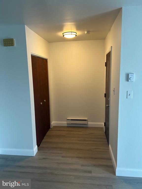 Building Photo - 108 Oak Ln