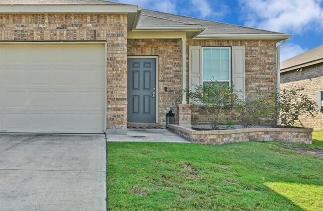 Foto del edificio - 524 Martha Dr