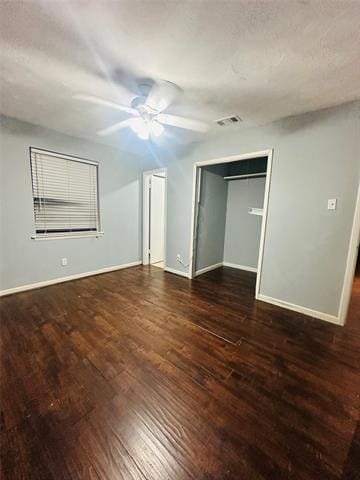 Building Photo - 3036 Albany Dr