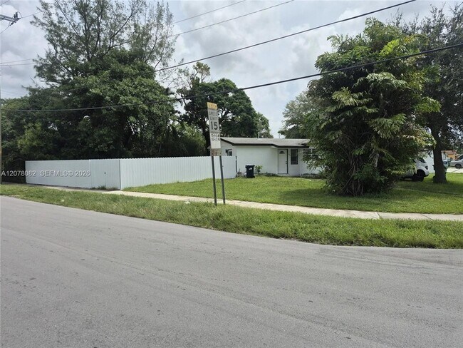 Building Photo - 2381 NW 174th Terrace
