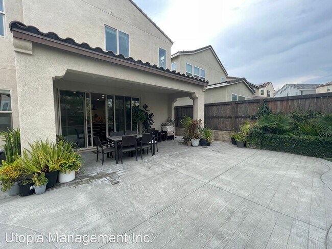 Foto del edificio - 4 br, 3 bath House - 869 Camino Cantera