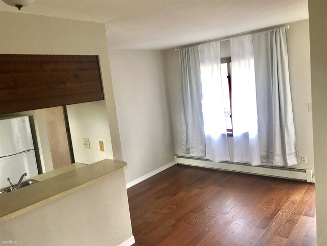Foto del edificio - 1330 W 25th Ave