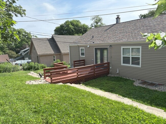 Building Photo - Coming Soon!!! Morton Meadows- 3 Bedroom, 2 Bathroom.