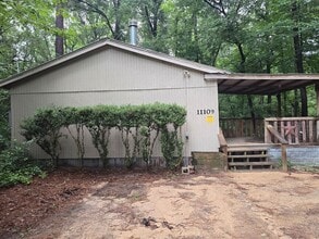 Building Photo - 11109 Newton Cir