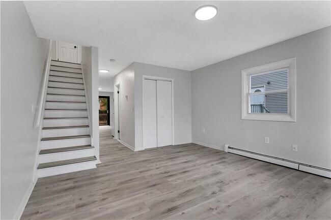 Foto del edificio - 105 Roosevelt St