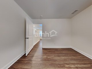 Foto del edificio - 1824 Produce Ln