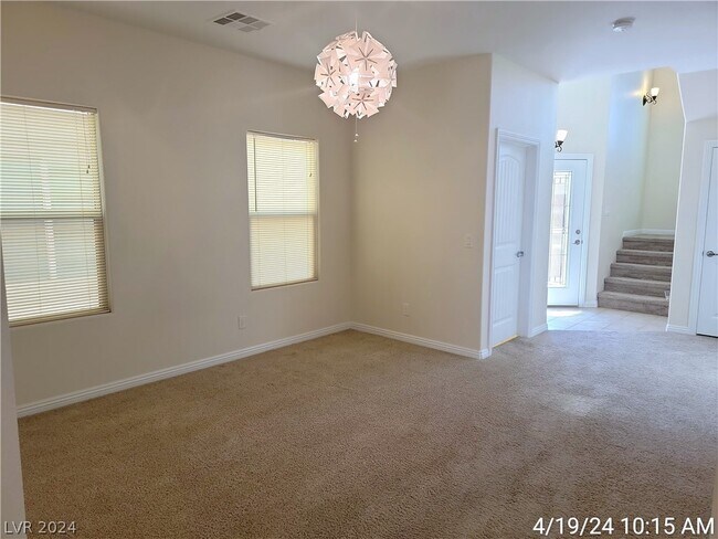Foto del edificio - 6738 Boom Town Dr