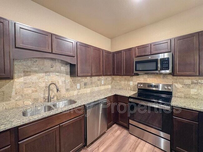 Foto del edificio - 1075 Hibiscus Dr