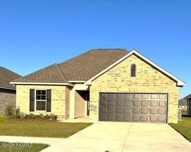 Building Photo - 208 Wakely Ct