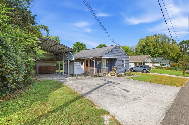 Building Photo - 4305 Ellen St