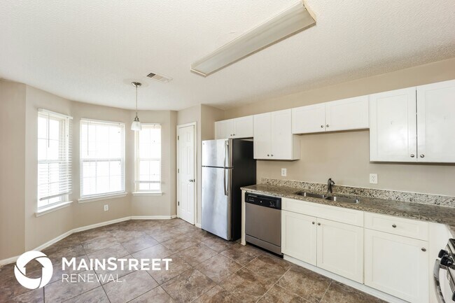 Foto del edificio - 11885 Registry Blvd