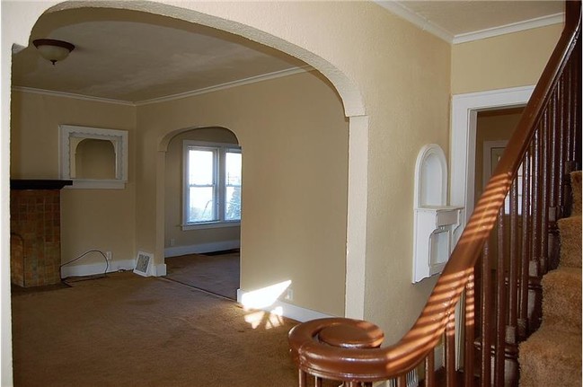 Foto del edificio - 216 Murphy Ave