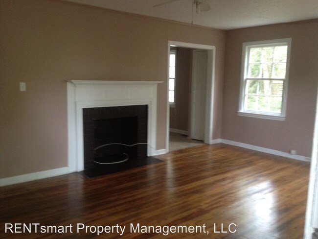 Building Photo - 3 br, 1 bath House - 27 Stuart Drive