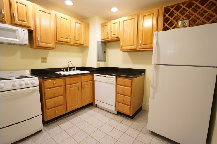 Foto principal - 385 Commonwealth Ave