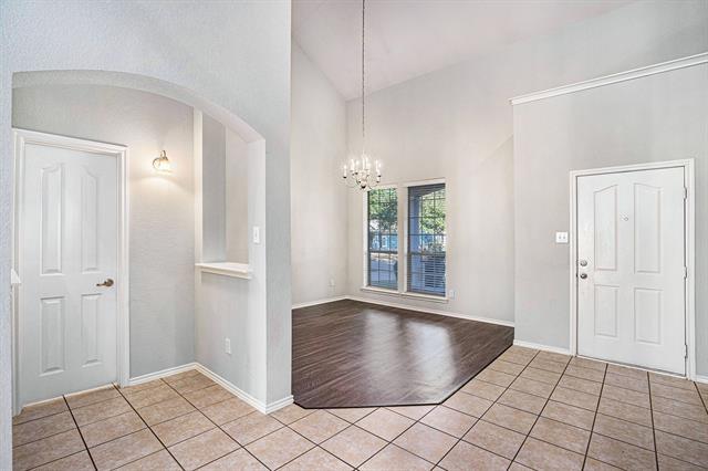 Building Photo - 5012 Meyers Ln