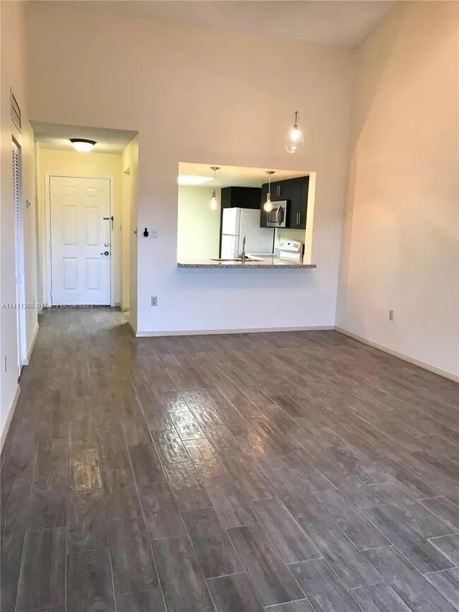 Foto del edificio - 485 SW 113th Way