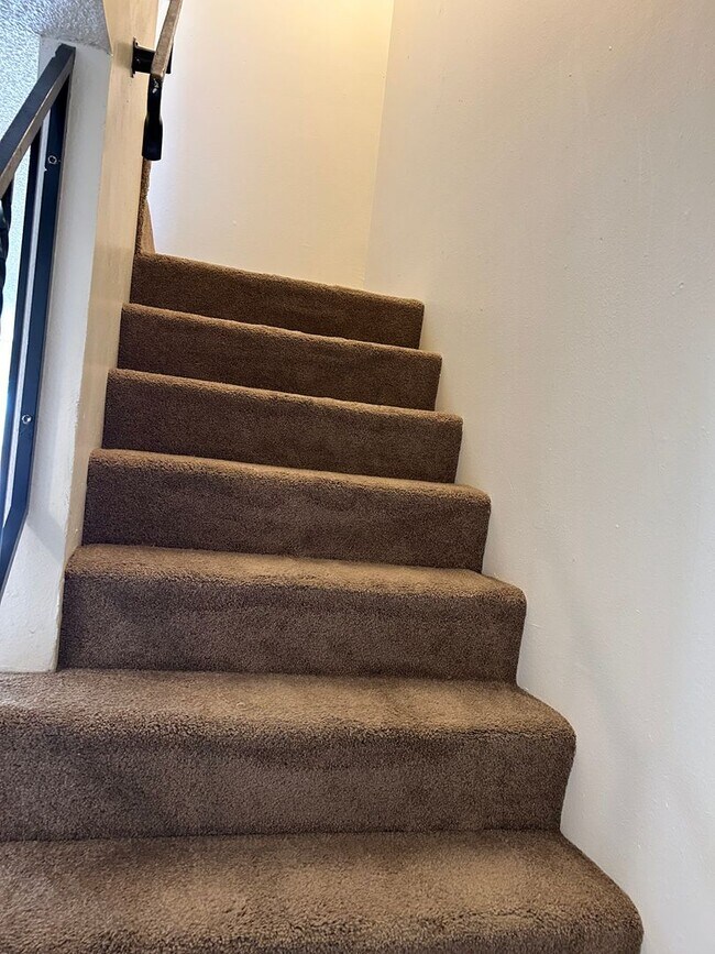 Foto del edificio - (749) Jackson Square - 2 Bedroom / 1.5 Bathroom Townhome – Albany