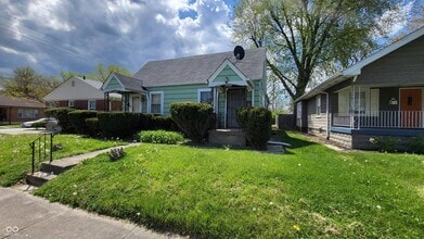 Building Photo - 1308 N Chester Ave