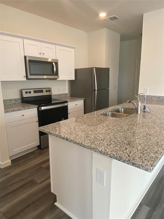Foto del edificio - 4059 Scarlet Oak Ln