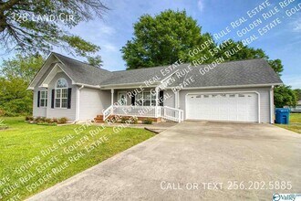 Building Photo - 328 Land Cir
