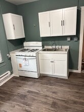 Building Photo - 303 Franklin St