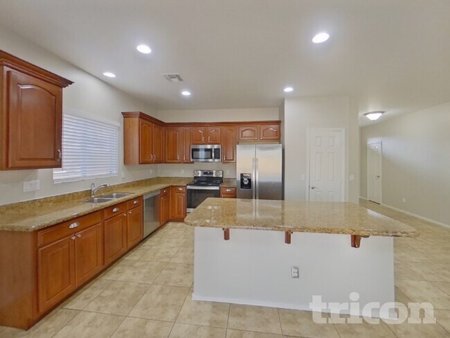 Foto del edificio - 6934 W Sophie Ln