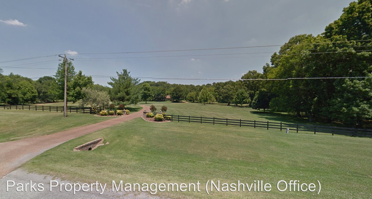 Primary Photo - 4 br, 2.5 bath House - 3720 New Highway 96