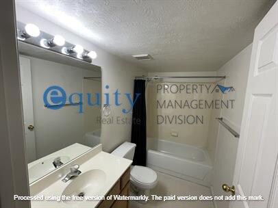 Foto del edificio - 7661 S 520 E