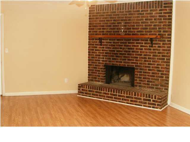 Foto del edificio - 431 Morningbird Ct