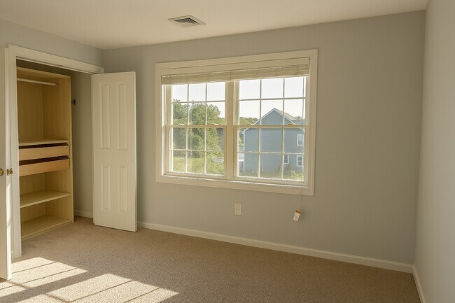 Building Photo - 6 Pepperbush Court