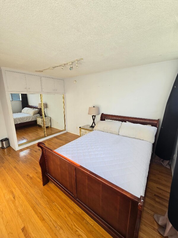 Foto principal - 1731 Silver Lake Blvd