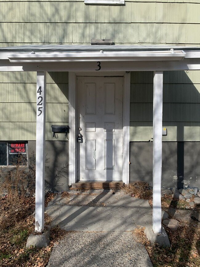 Building Photo - 425 South 30th Street