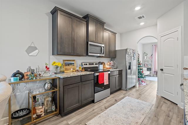 Building Photo - 7645 Thunder River Rd