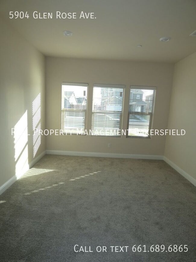 Foto del edificio - 5904 Glen Rose Ave