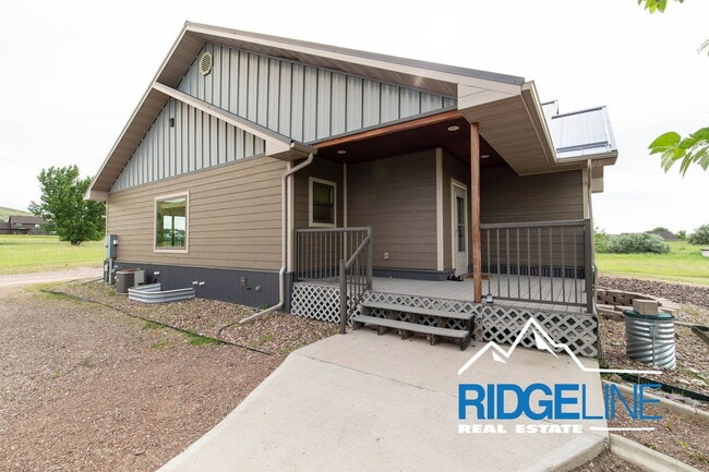 Building Photo - 21 Sandstone Ln