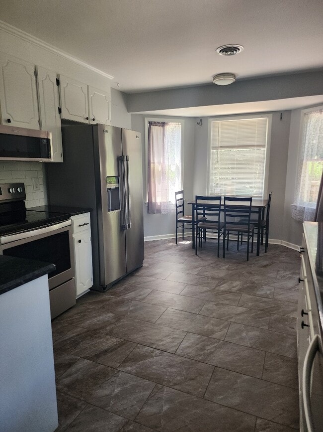 Foto del edificio - 124 Loblolly Cir