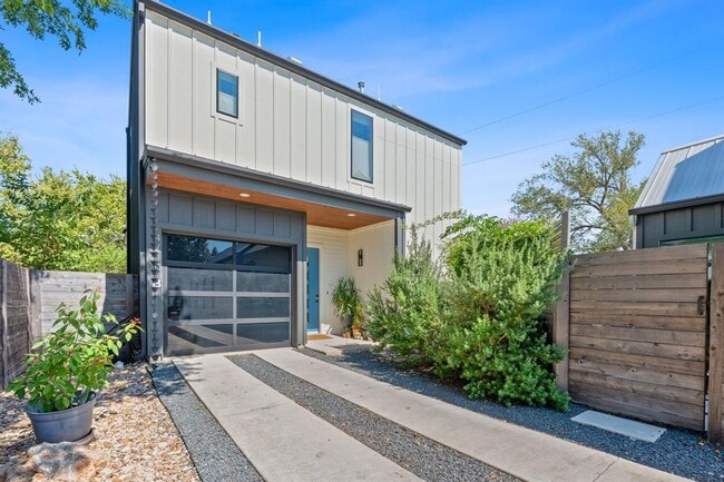 Building Photo - 4710 Mt Vernon Dr