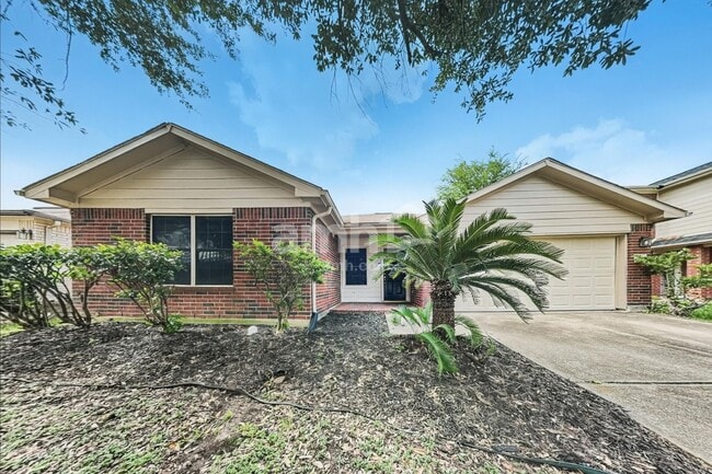 Building Photo - 20322 Linden Tree Dr