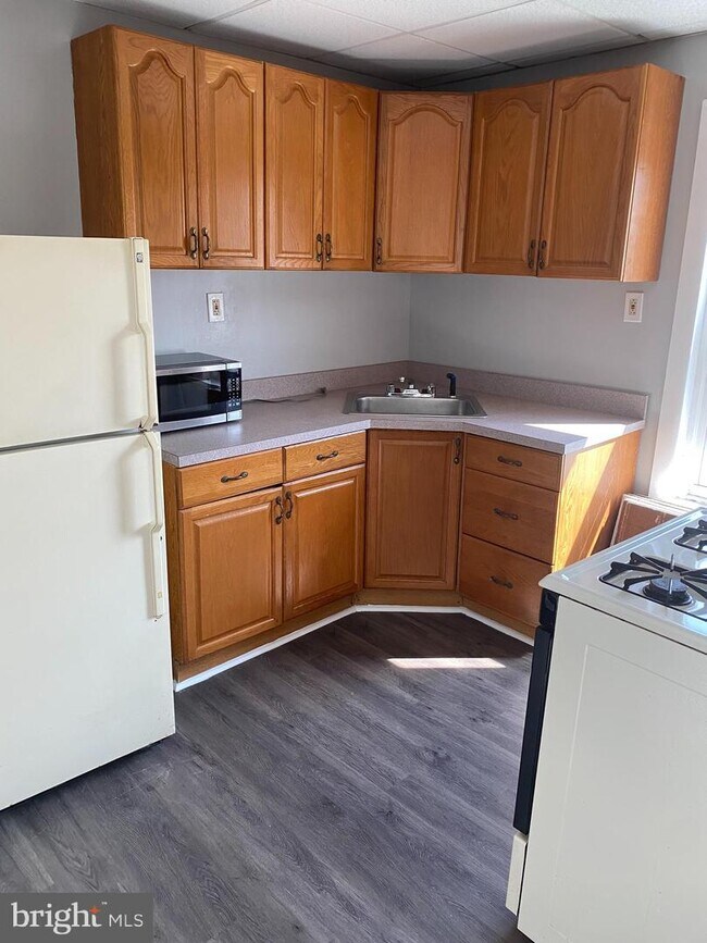 Foto del edificio - 1909 S Clinton Ave