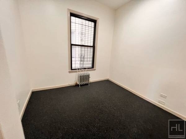 Building Photo - Hamilton Ave Yonkers