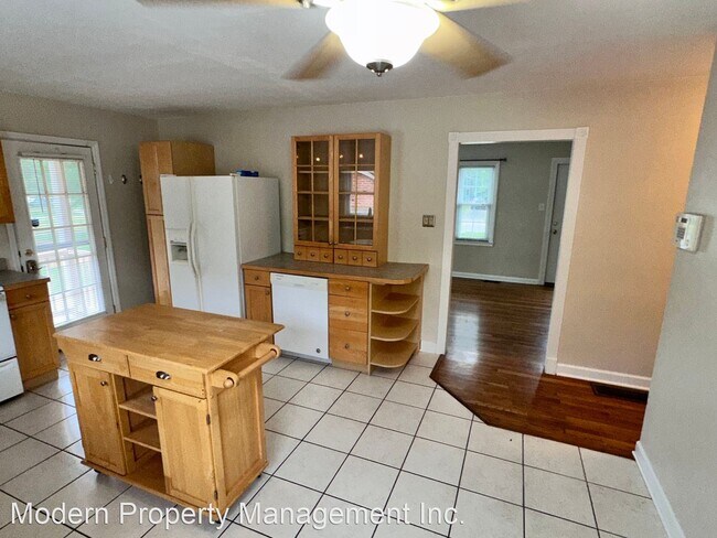 Building Photo - 3 br, 1 bath House - 513 Hill N Dale Rd.