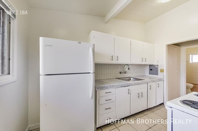 Foto del edificio - 2552 E 16th St