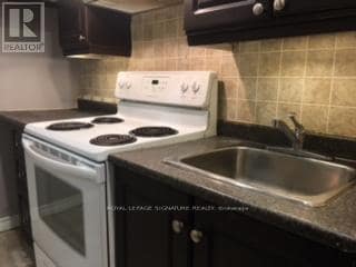 Building Photo - 1055 Forestwood Dr