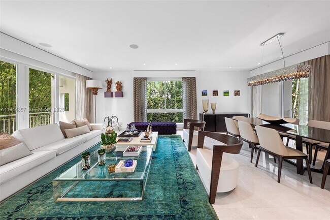 Building Photo - 755 Allendale Rd