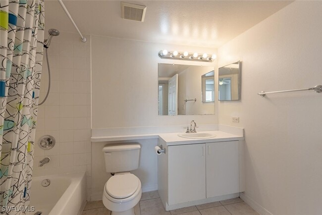 Building Photo - 8861 Colonnades Ct W