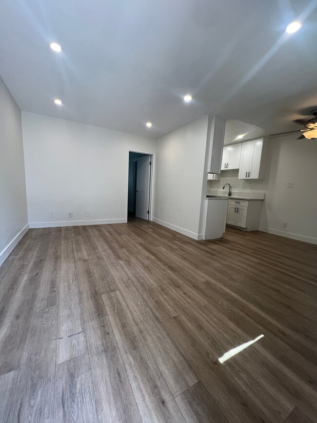 Foto del edificio - 10761 Palma Vista Ave