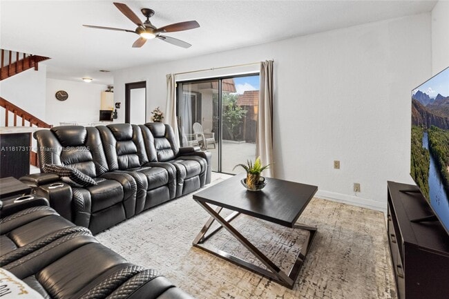 Building Photo - 4161 Forest Hill Dr