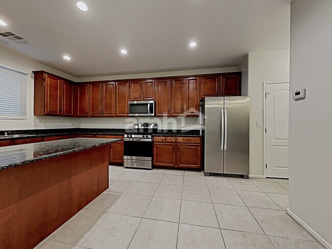 Foto del edificio - 7700 Flowering Quince Dr